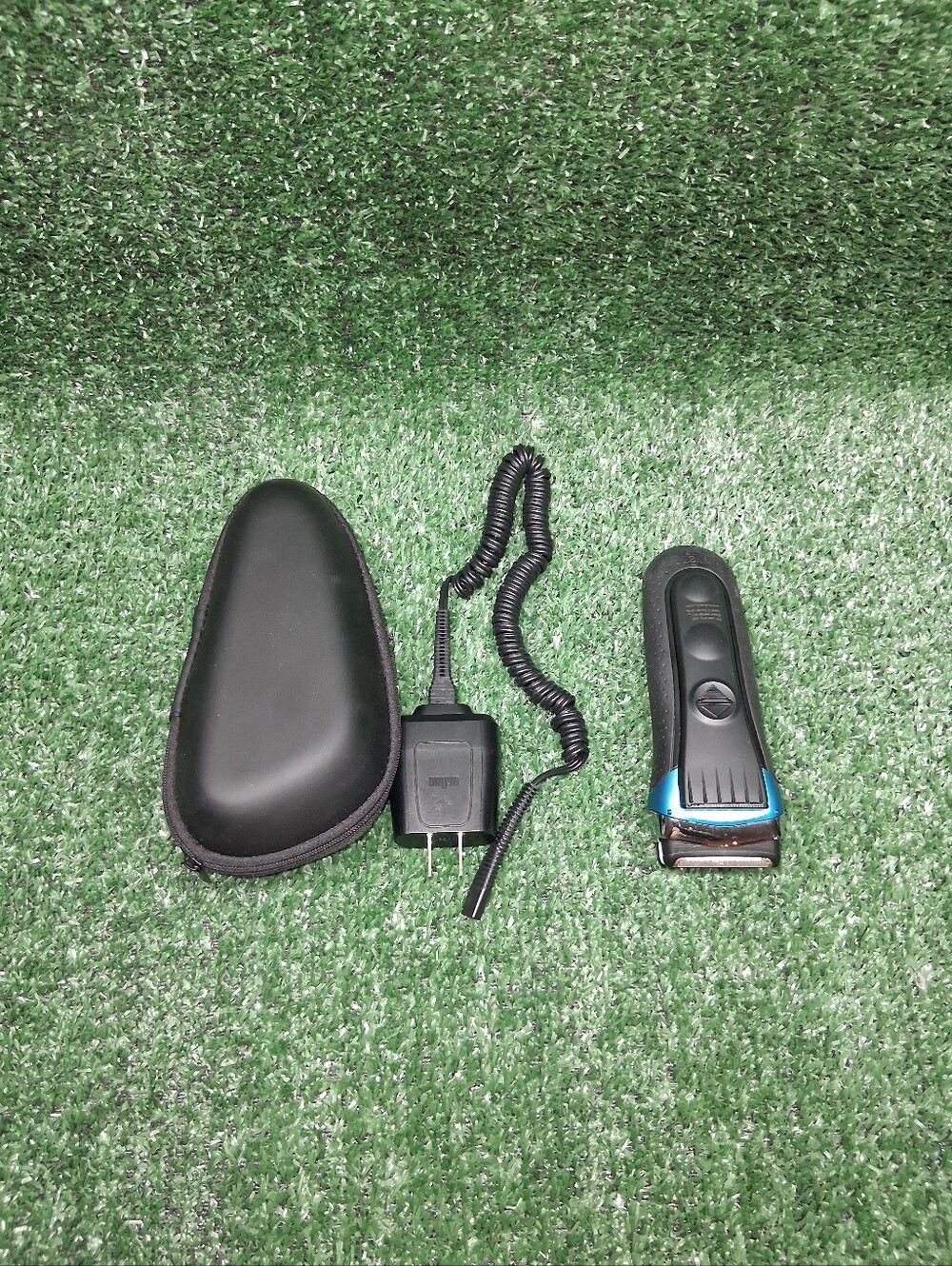 Braun Series 3 S3 Wet/Dry Shaver 3040s w/ Charger Tested Working Rechargeable